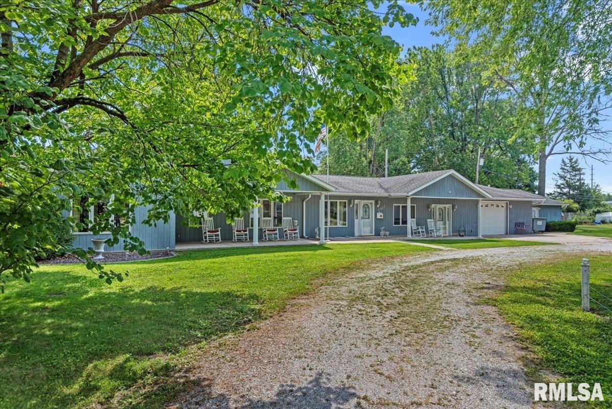 2912 Hoover Avenue Springfield, IL 62703 - Photo 5 of 71 Gallery Image 5