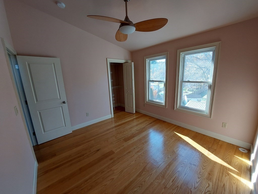 107-109 Westfield Road Holyoke, MA 01040 - Photo 30 of 42 Gallery Image 30