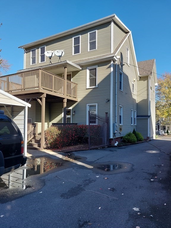 107-109 Westfield Road Holyoke, MA 01040 - Photo 4 of 42 Gallery Image 4