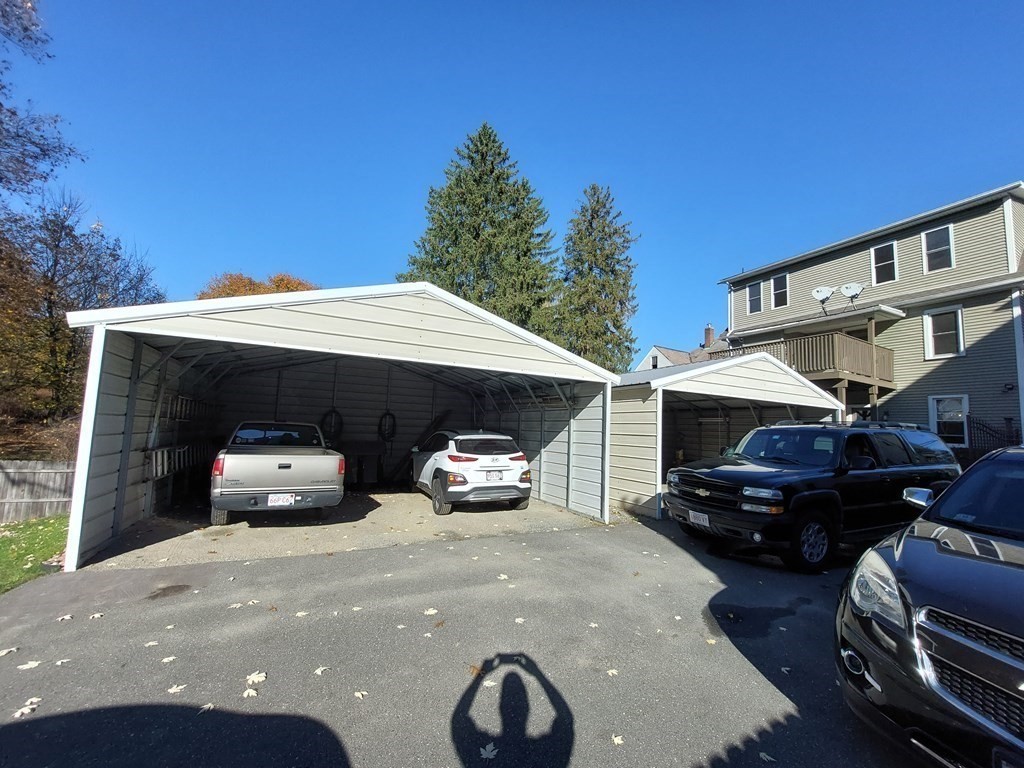 107-109 Westfield Road Holyoke, MA 01040 - Photo 7 of 42 Gallery Image 7