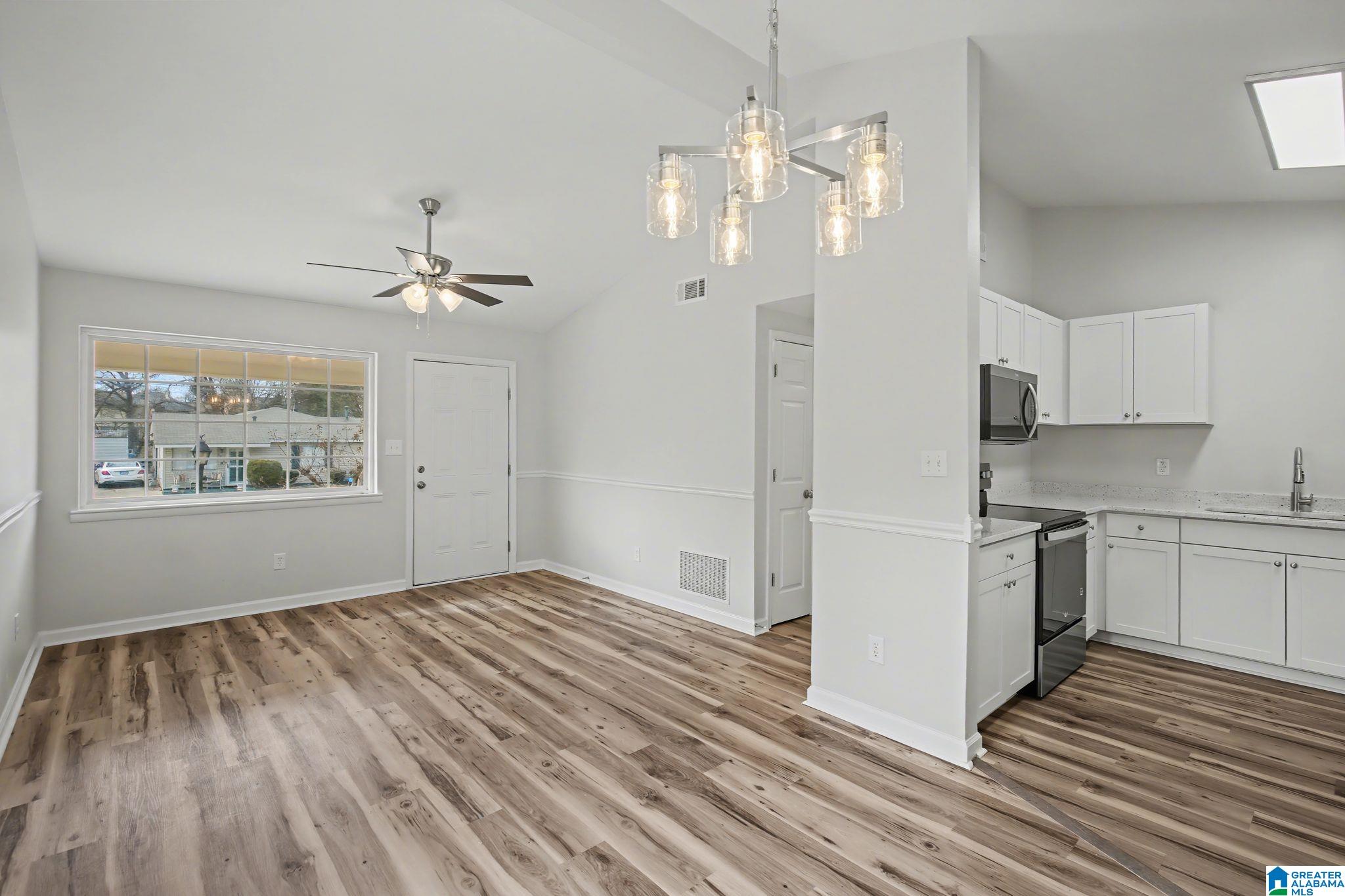 1725 3rd Place Southwest Birmingham, AL 35211 - Photo 7 of 32