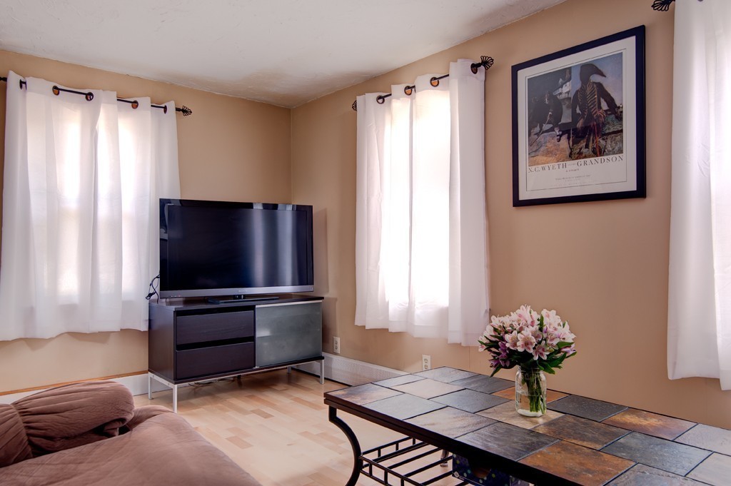 12 Marconi Road Worcester, MA 01606 - Photo 9 of 18 Gallery Image 9