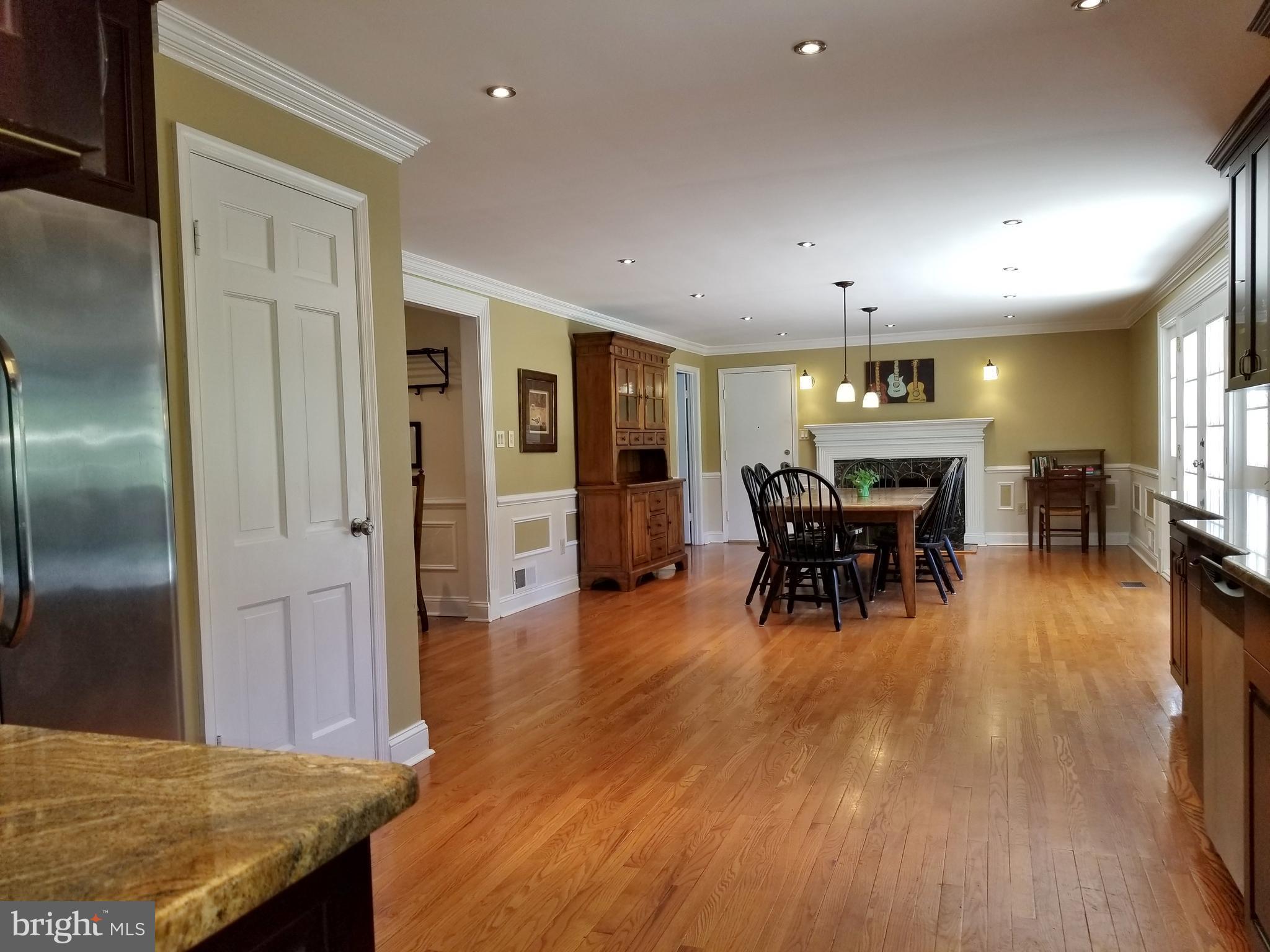 3709 Chanel Road Annandale, VA 22003 - Photo 11 of 30 Dining Room