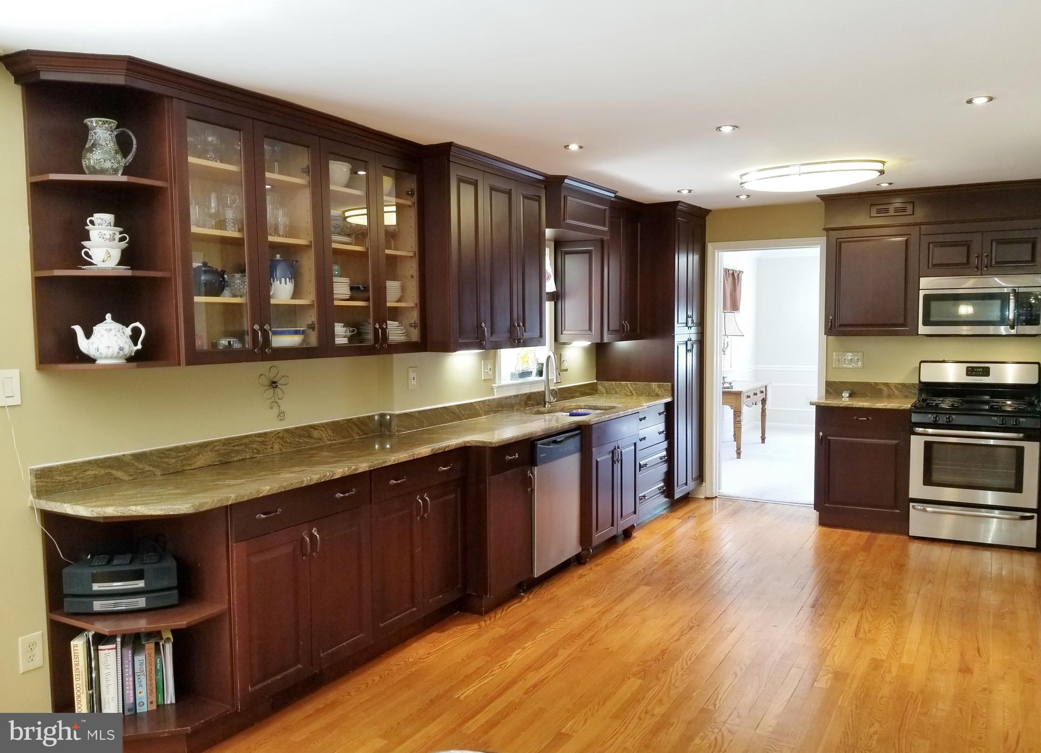3709 Chanel Road Annandale, VA 22003 - Photo 13 of 30 Kitchen