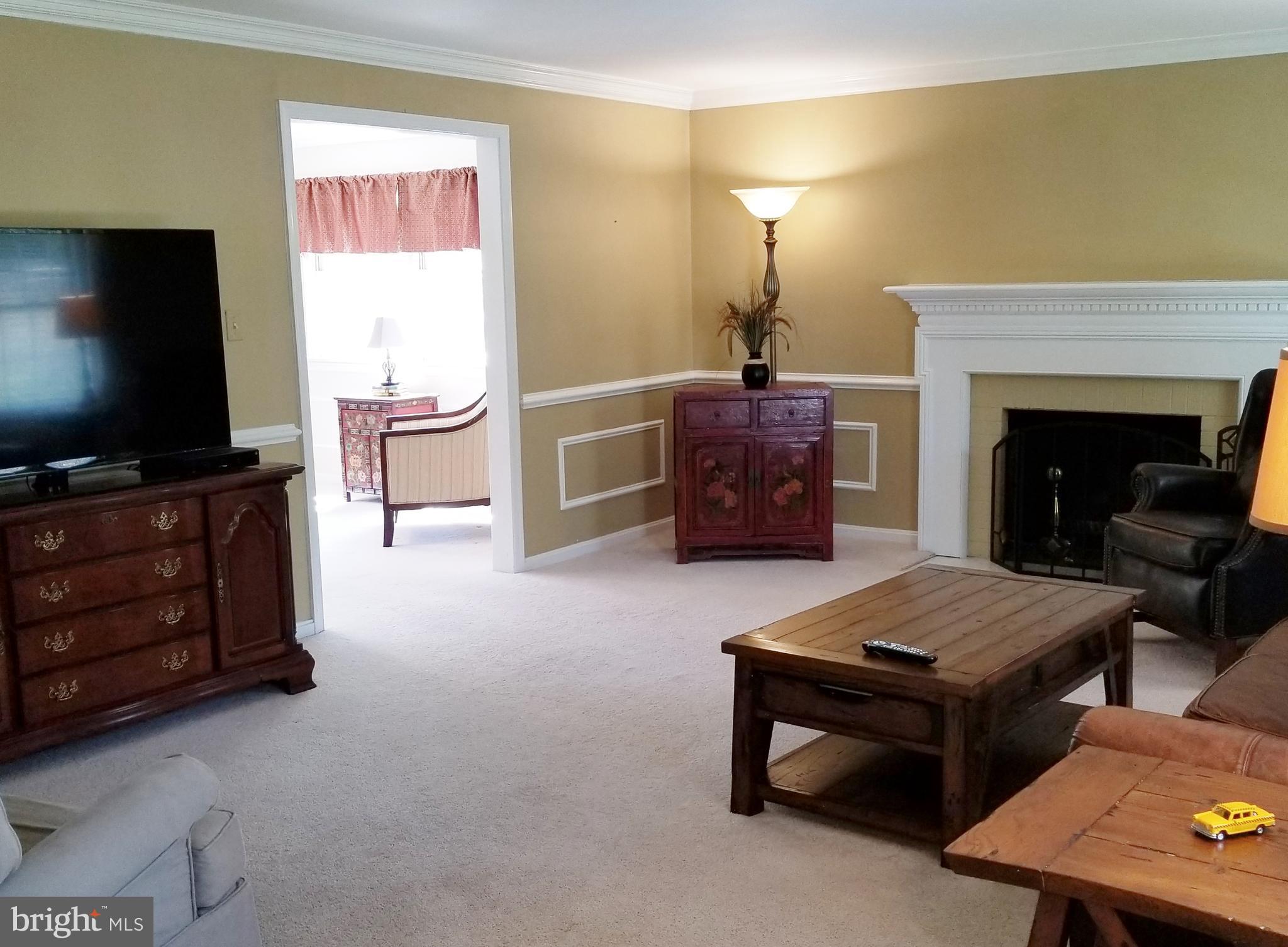 3709 Chanel Road Annandale, VA 22003 - Photo 17 of 30 Living Room