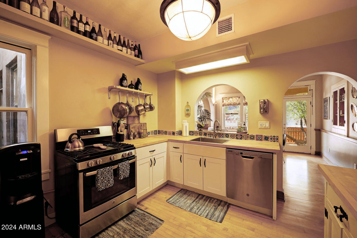 41 A Ok Street Bisbee, AZ 85603 - Photo 29 of 66 Kitchen