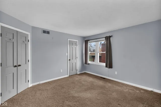 $289,900 | 3410 Lantern Lane, Columbus, IN 47203