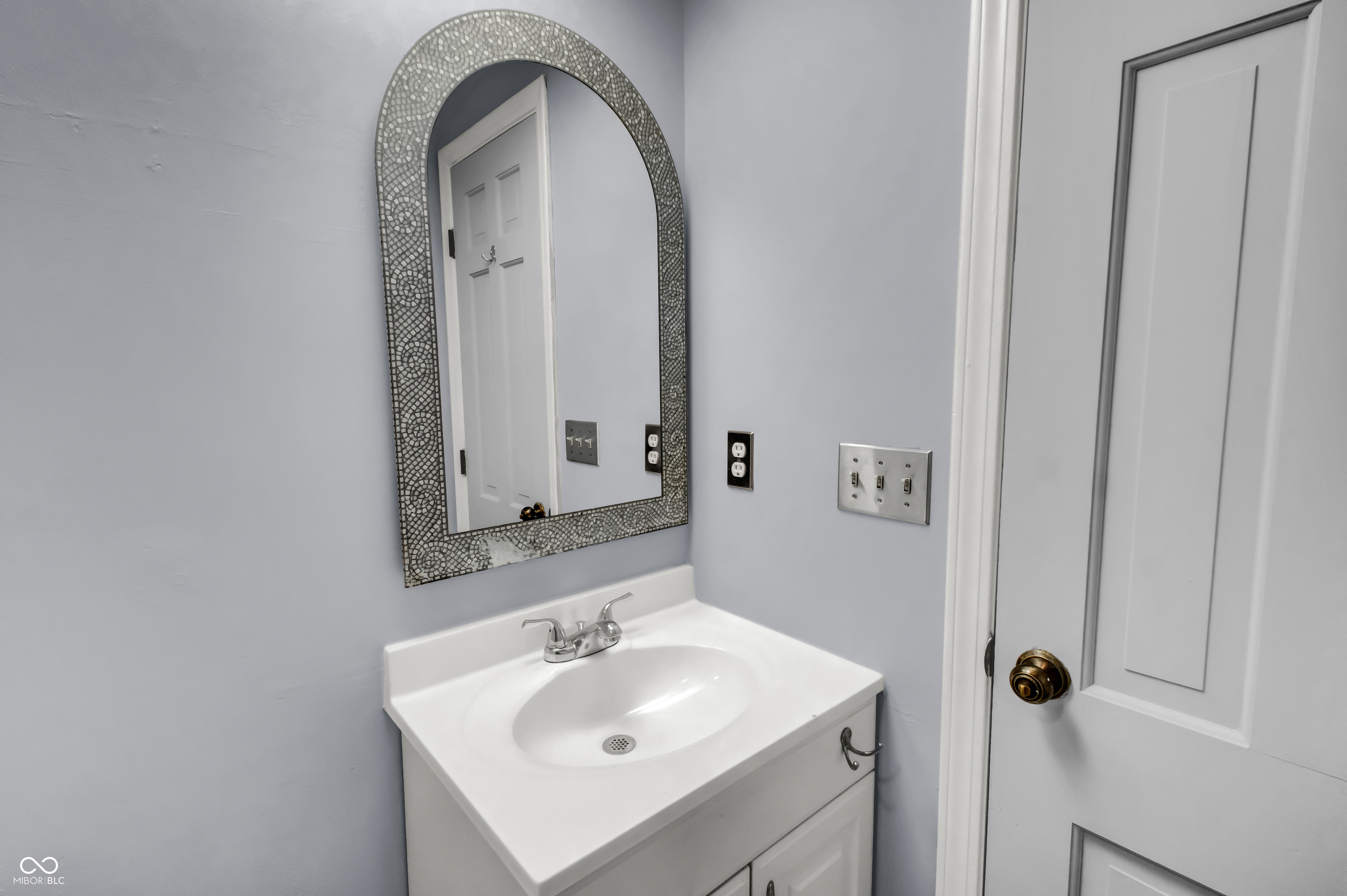 3410 Lantern Lane Columbus, IN 47203 - Photo 19 of 37