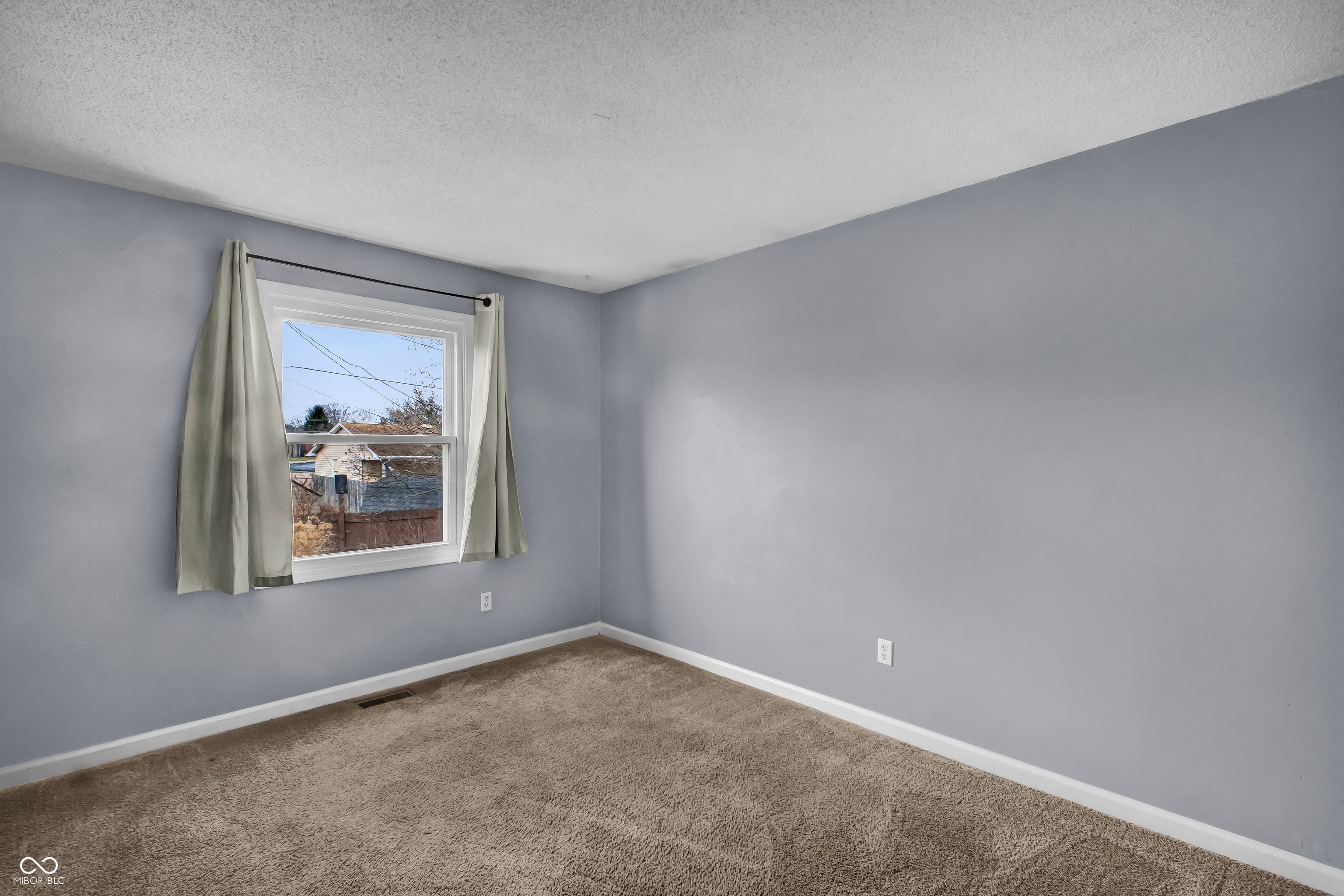 3410 Lantern Lane Columbus, IN 47203 - Photo 20 of 37