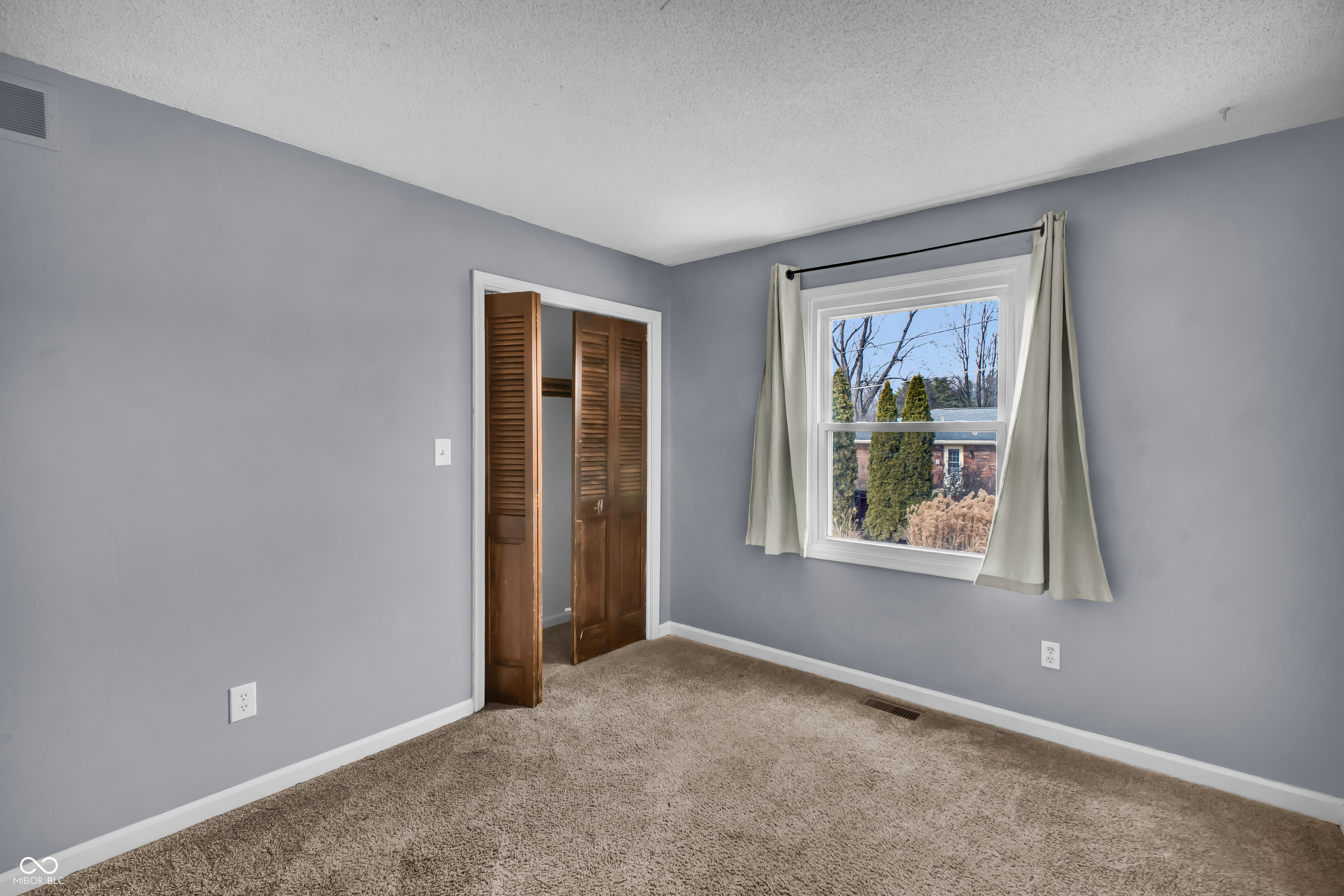 3410 Lantern Lane Columbus, IN 47203 - Photo 21 of 37