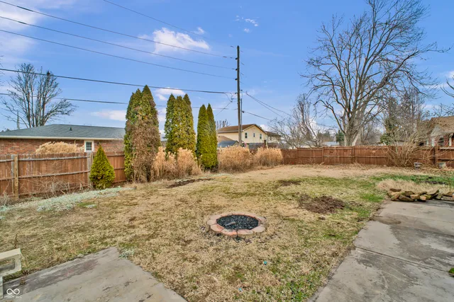 $289,900 | 3410 Lantern Lane, Columbus, IN 47203