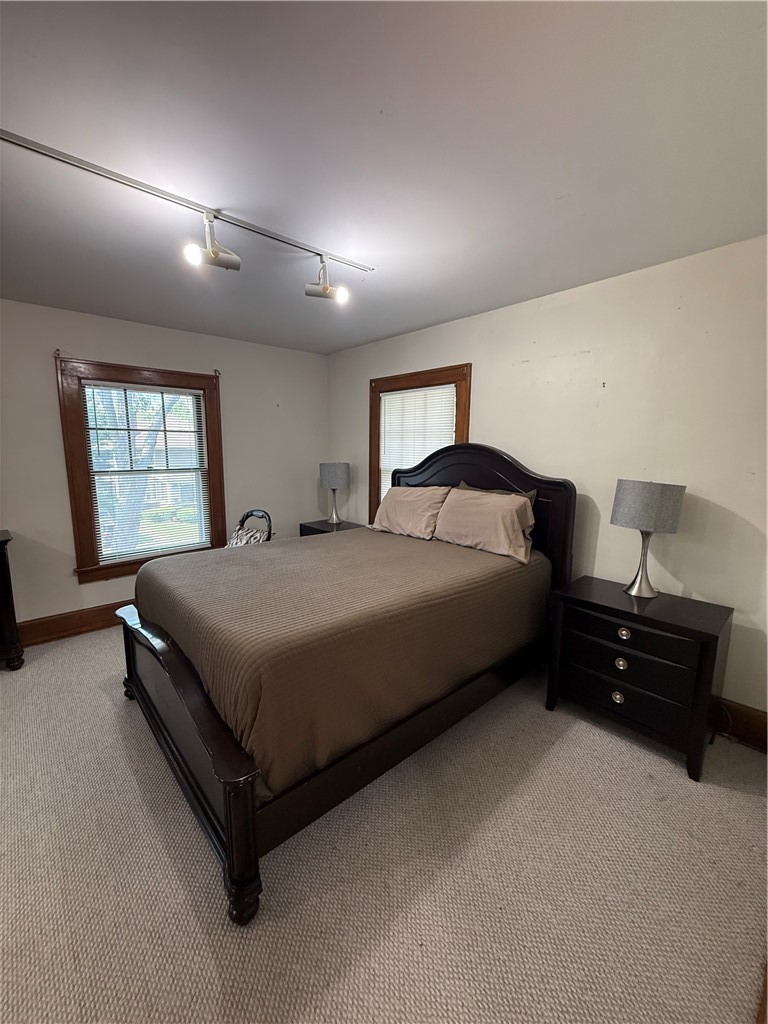 65 Alameda Street Rochester, NY 14613 - Photo 20 of 33