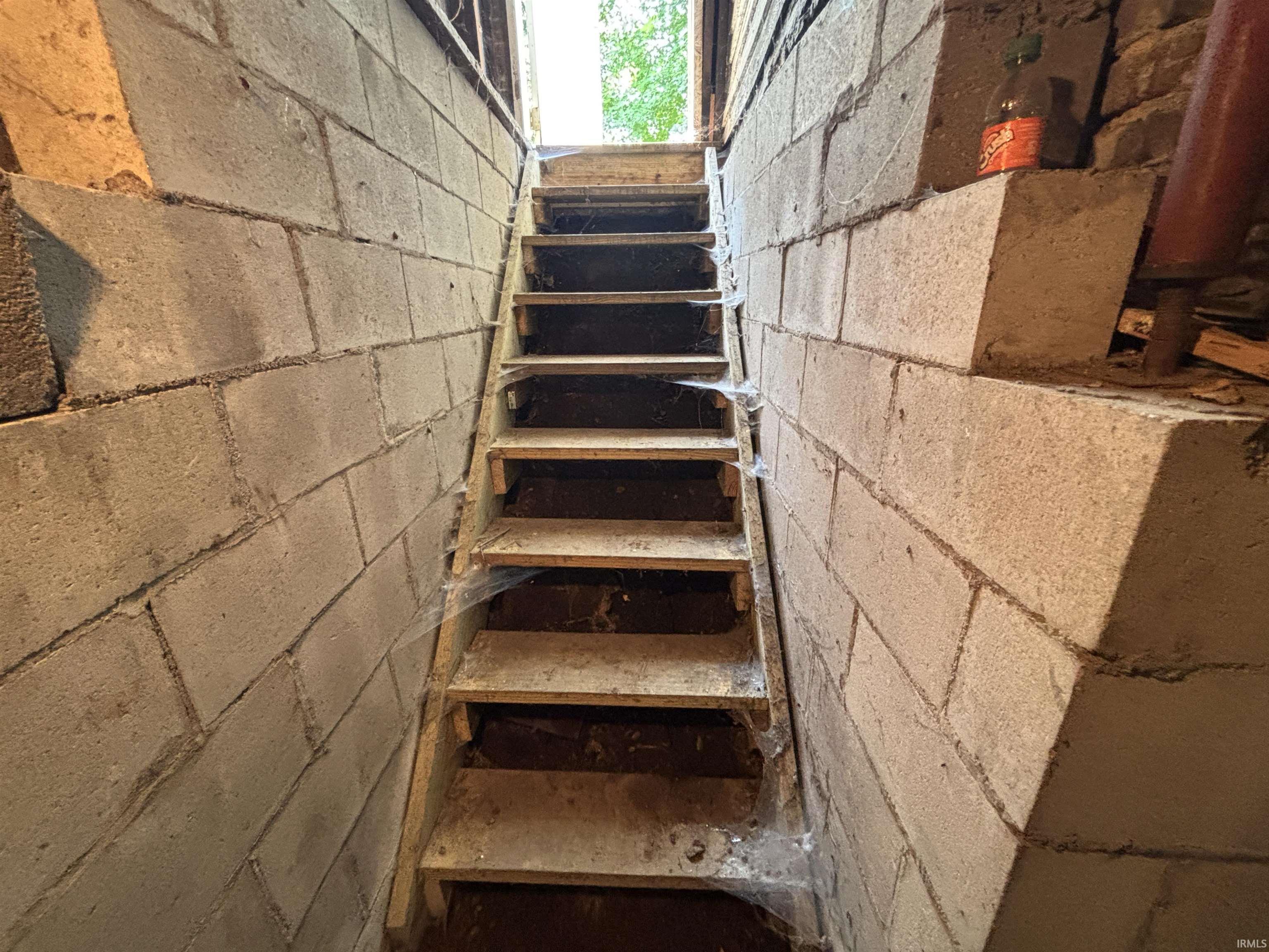 1205 Nicholas Street, Unit 2 Vincennes, IN 47591 - Photo 14 of 16