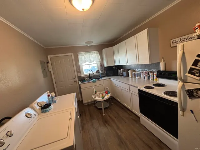 $117,500 | 1205 Nicholas Street, Unit 2, Vincennes, IN 47591