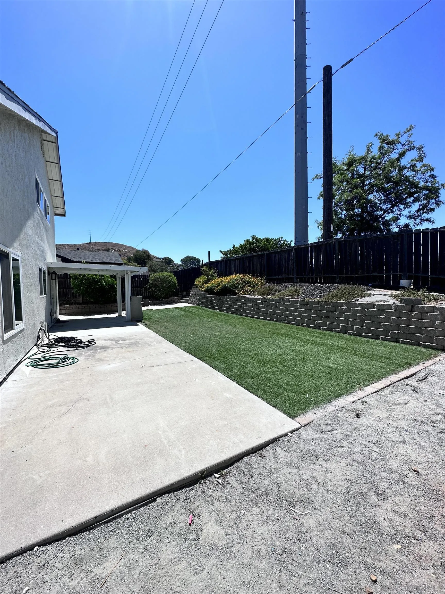 10915 Ramsgate Drive Santee, CA 92071 - Photo 3 of 25 Gallery Image 3