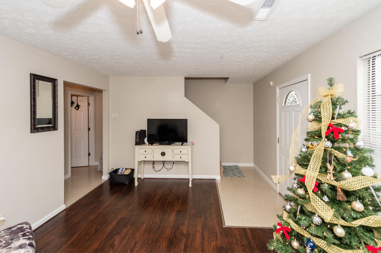15191521 West Emory Road Powell, TN 37849 - Photo 6 of 12 Gallery Image 6