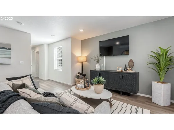 $424,995 | 6106 Southeast 16th Street, Gresham, OR 97080