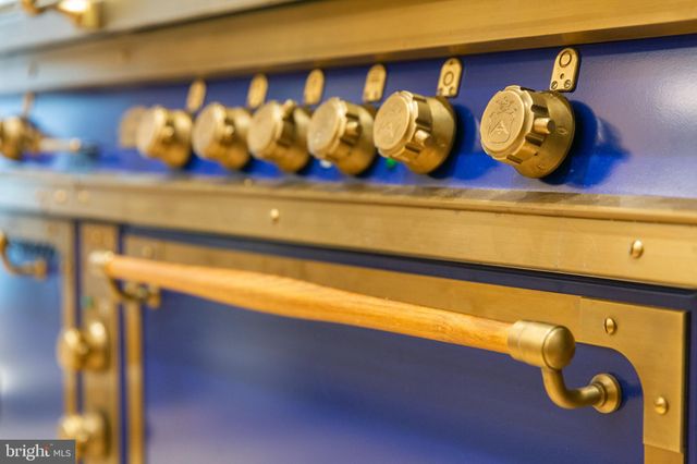 $25,000 | 1830 Rittenhouse Square, Unit 3A, Philadelphia, PA 19103