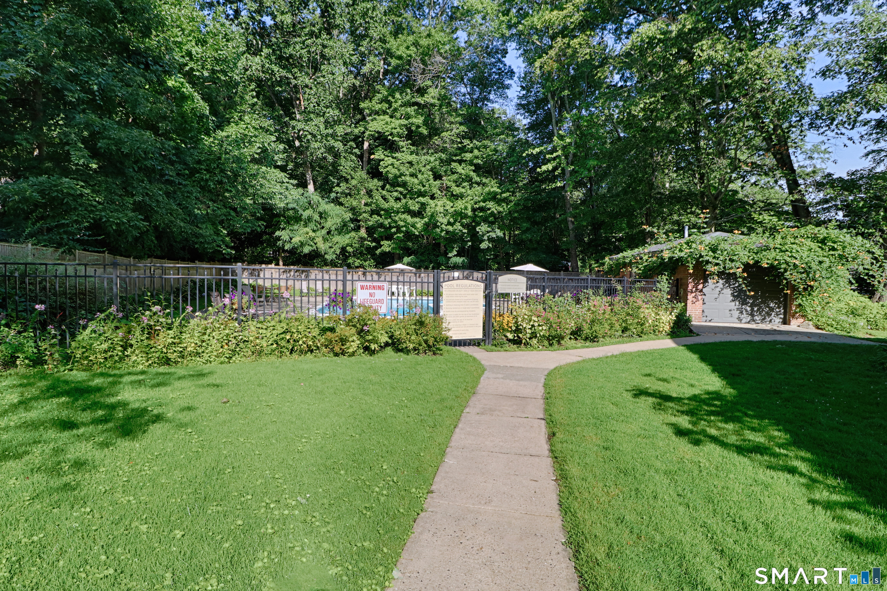 160 Fairfield Woods Road, Unit 48 Fairfield, CT 06825 - Photo 30 of 38 Gallery Image 30