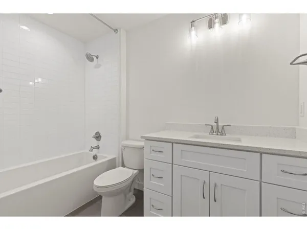 a view of utility room