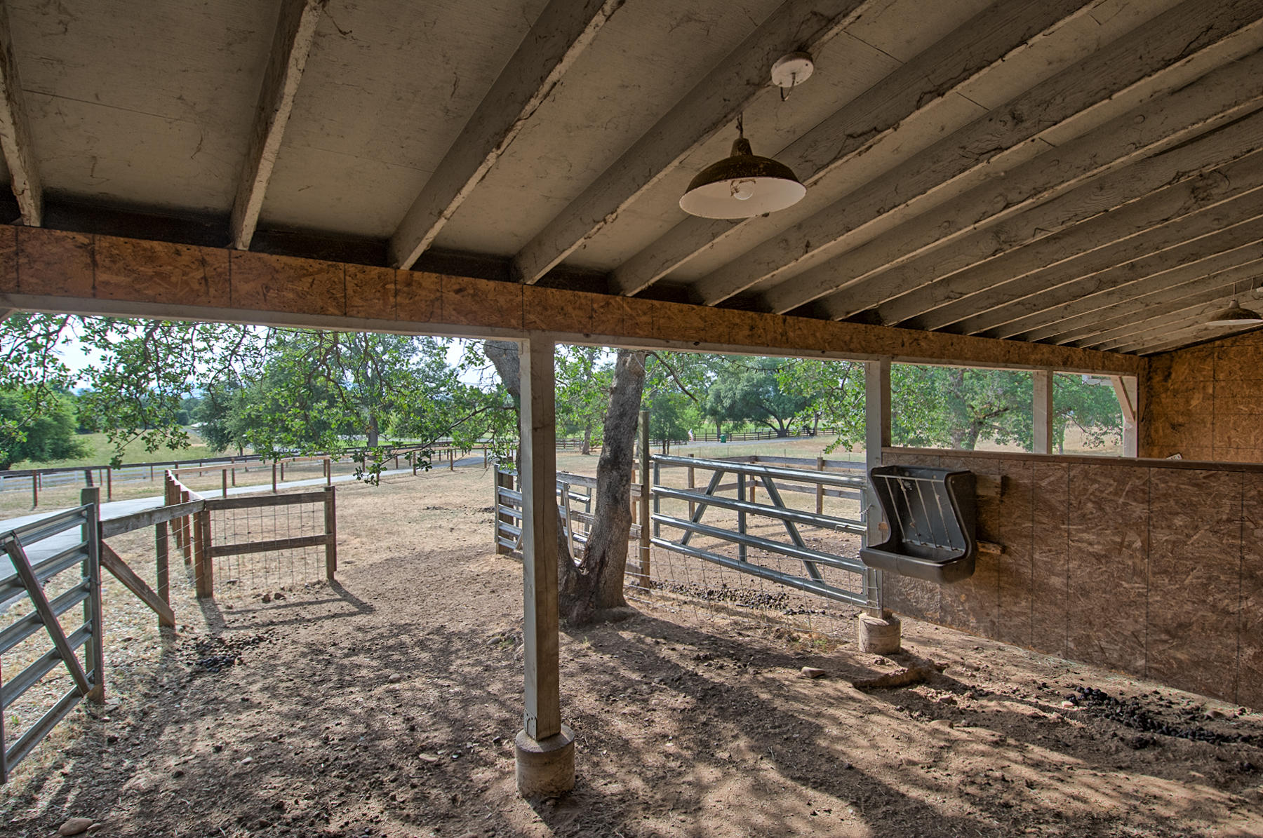 8059 Silver Bridge Road Palo Cedro, CA 96073 - Photo 29 of 30 Interior of Stables