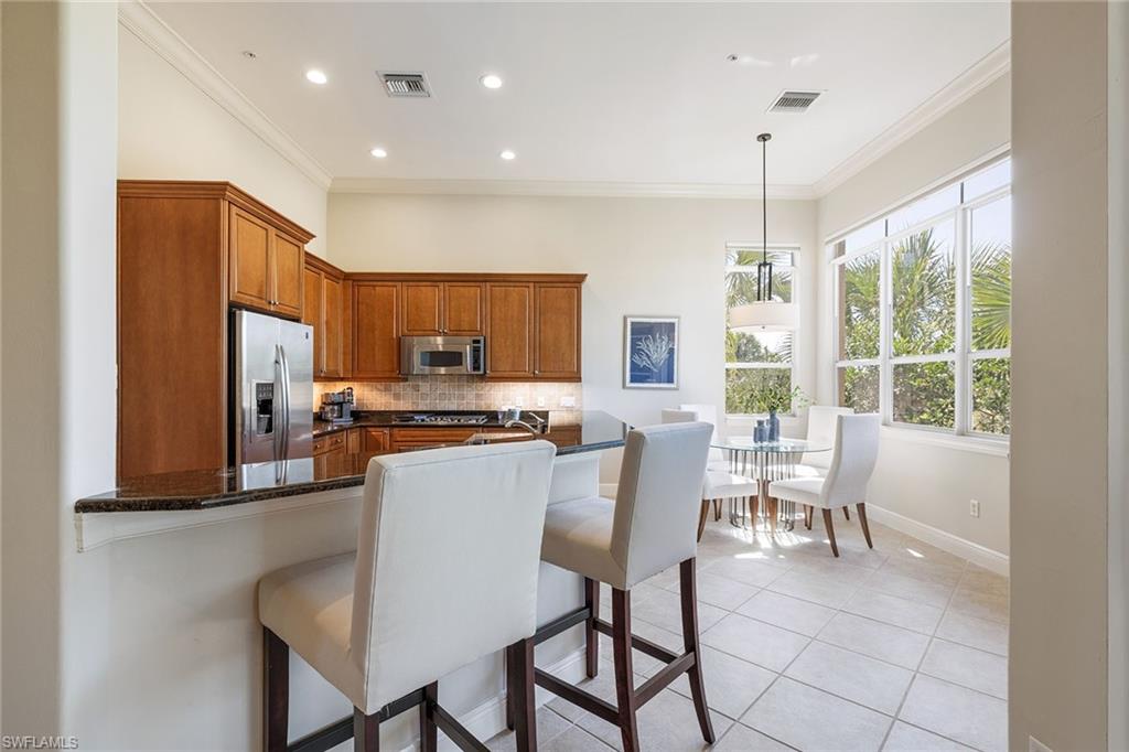 17015 Porta Vecchio Way, Unit 201 Naples, FL 34110 - Photo 10 of 34