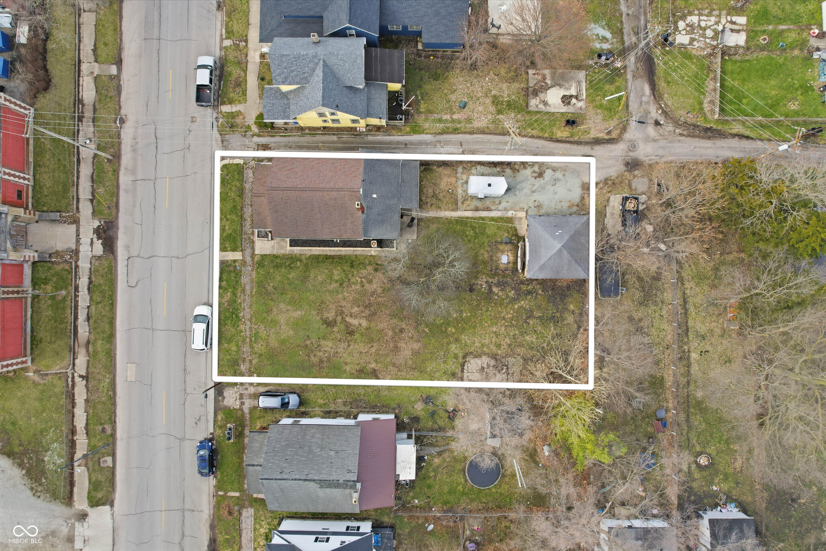 68 West 7th Street Peru, IN 46970 - Photo 2 of 20