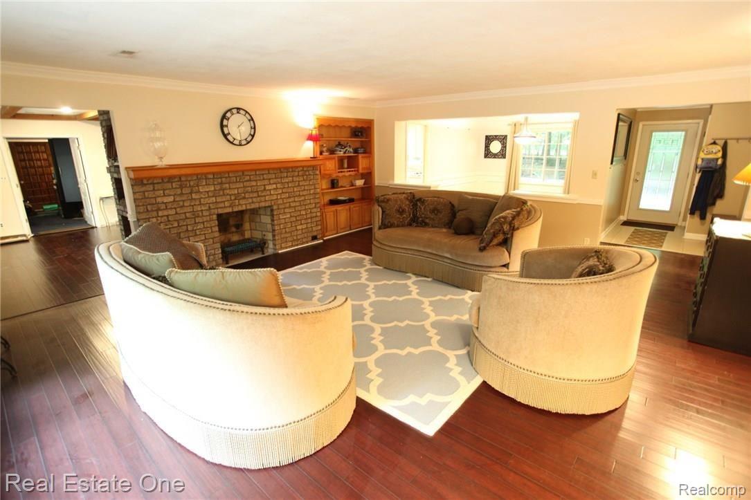 30315 Rockshire Avenue Farmington, MI 48334 - Photo 9 of 43 Rockshire87.JPG