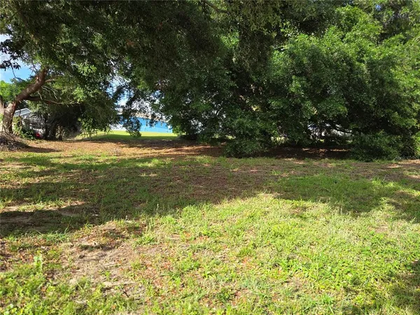 $200,000 | 1408 Westmoreland Avenue, Eustis, FL 32726