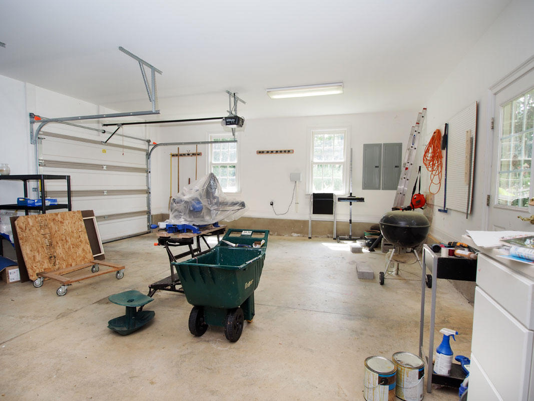 259 Hill Road Southern Pines, NC 28387 - Photo 57 of 59 garage1