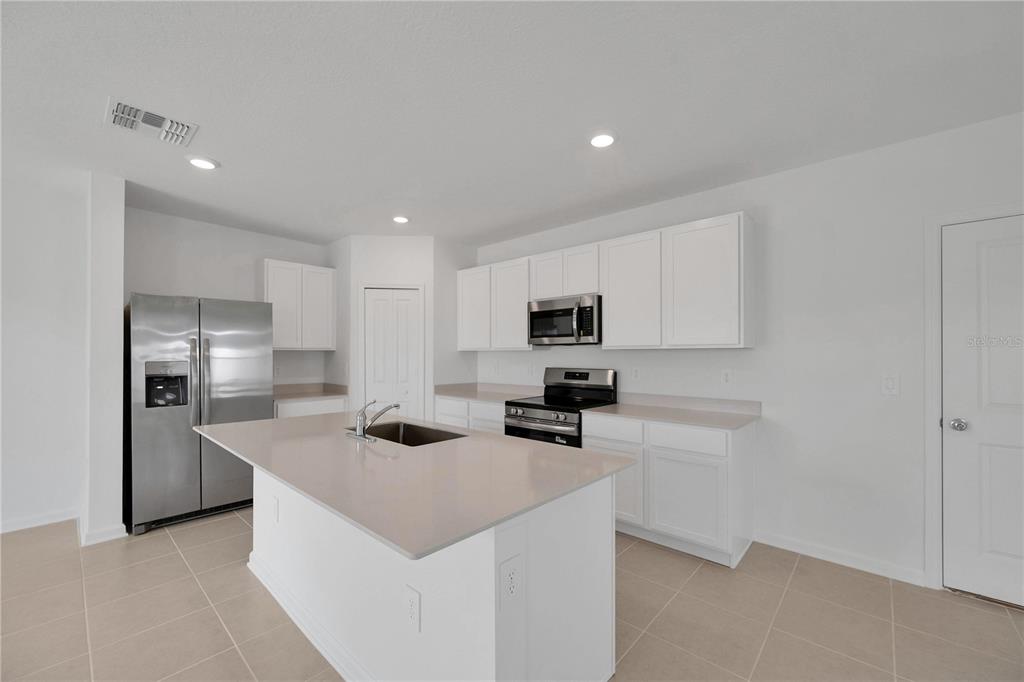 3853 Corsican Lane Lake Alfred, FL 33850 - Photo 11 of 38