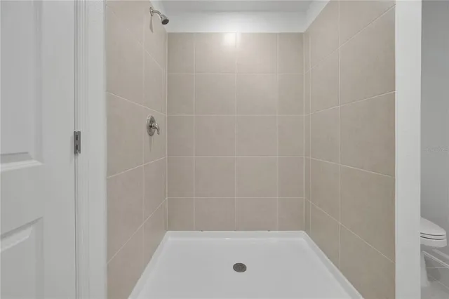 $2,200 | 3853 Corsican Lane, Lake Alfred, FL 33850