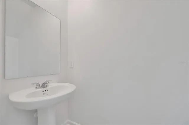 $2,200 | 3853 Corsican Lane, Lake Alfred, FL 33850