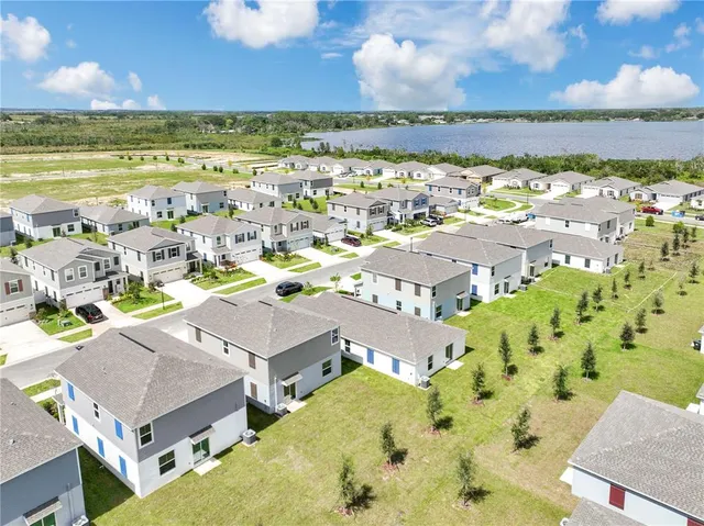 $2,200 | 3853 Corsican Lane, Lake Alfred, FL 33850