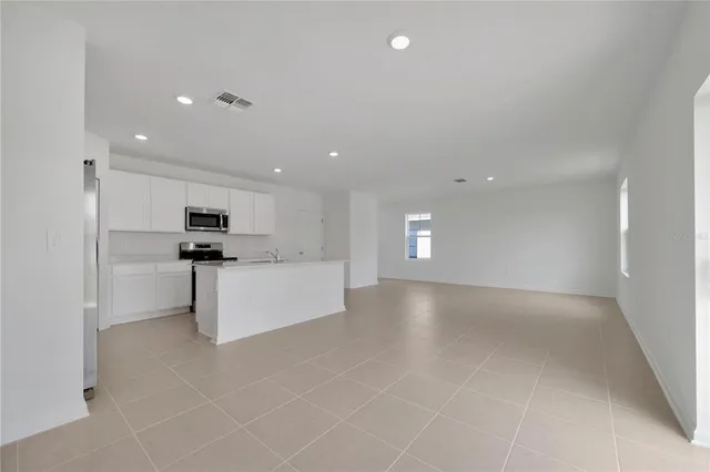 $2,200 | 3853 Corsican Lane, Lake Alfred, FL 33850