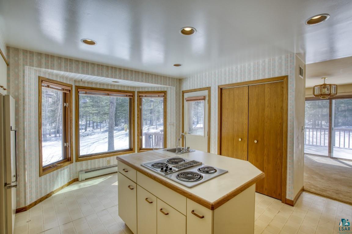 5652 Poulin Road Duluth, MN 55803 - Photo 11 of 40