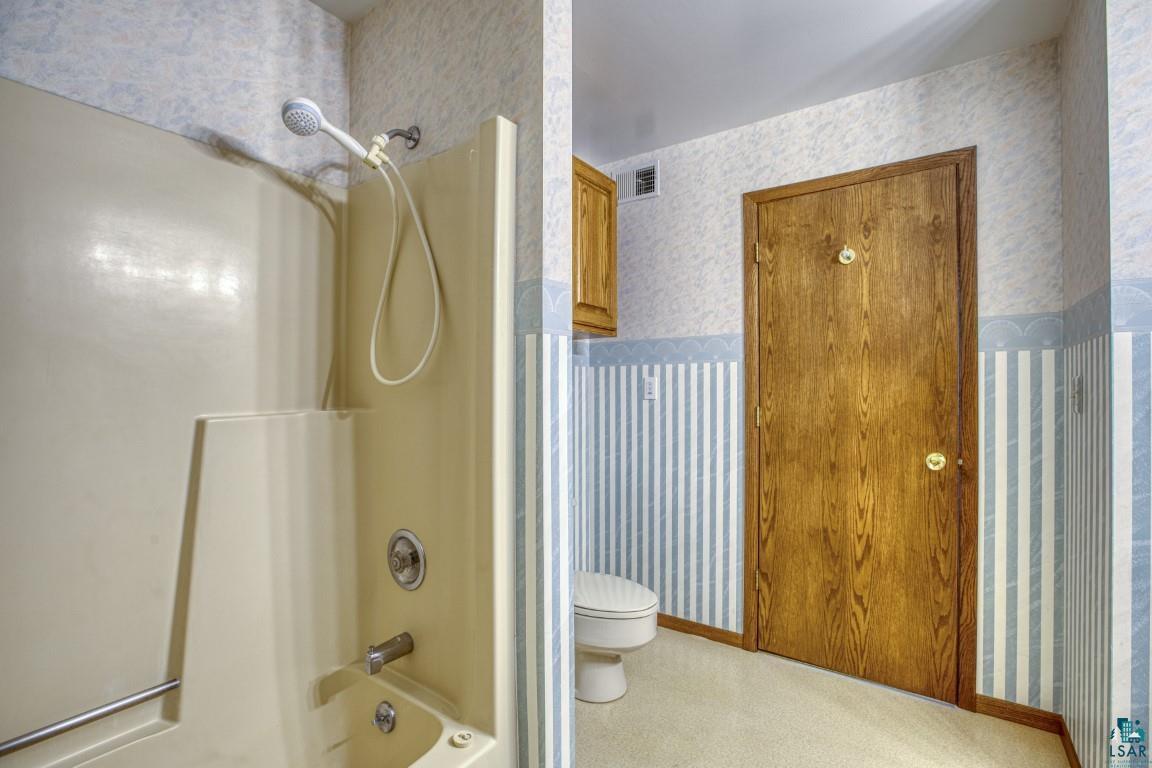 5652 Poulin Road Duluth, MN 55803 - Photo 13 of 40