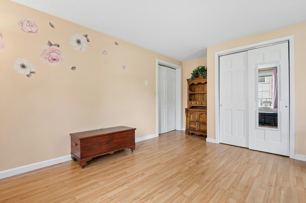 158 Copperfield Road Worcester, MA 01602 - Photo 22 of 42
