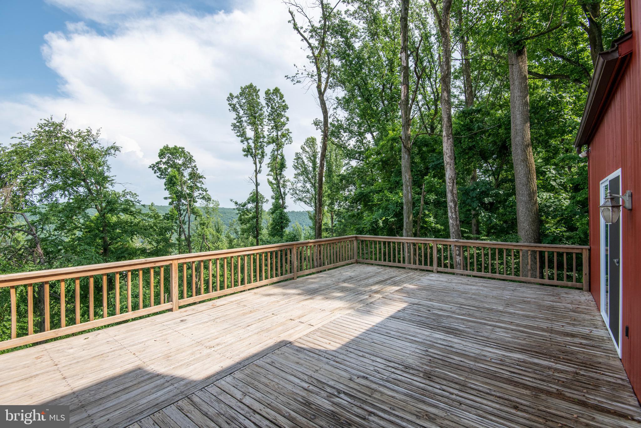 2796 Hill Road Reading, PA 19606 - Photo 15 of 56