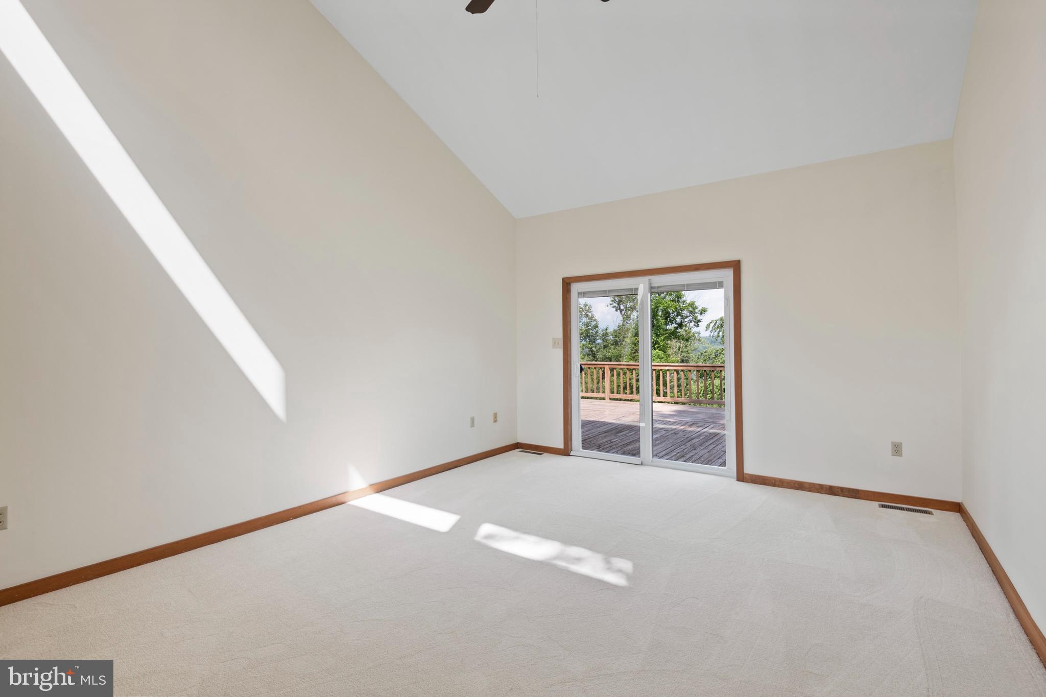 2796 Hill Road Reading, PA 19606 - Photo 20 of 56