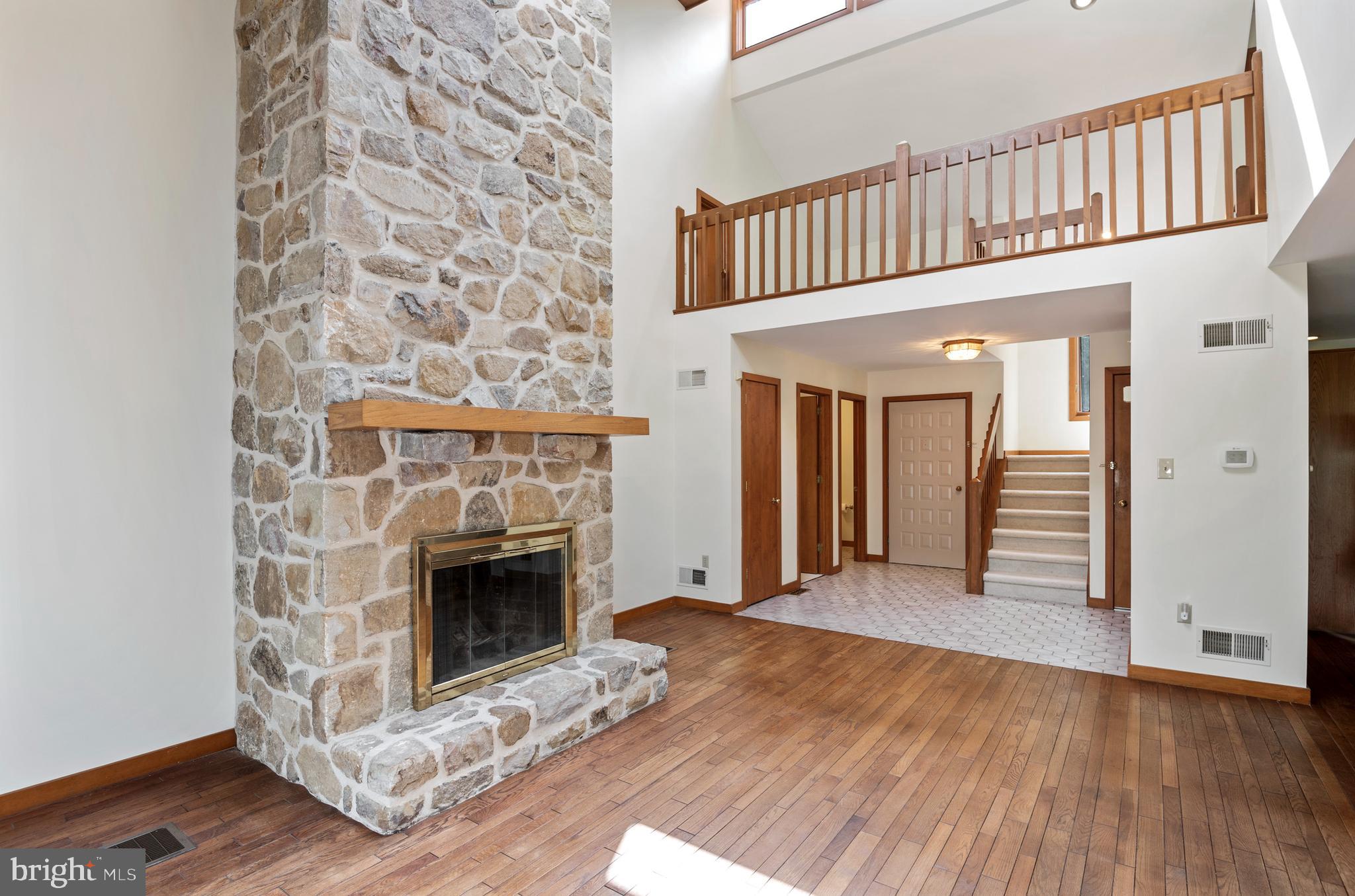 2796 Hill Road Reading, PA 19606 - Photo 3 of 56