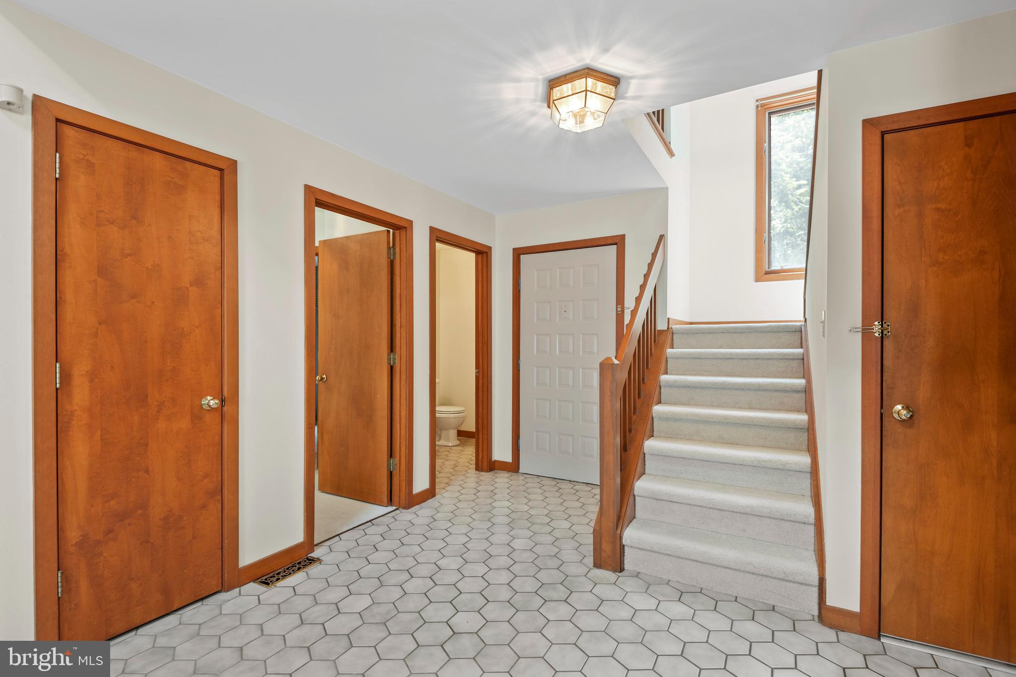 2796 Hill Road Reading, PA 19606 - Photo 26 of 56