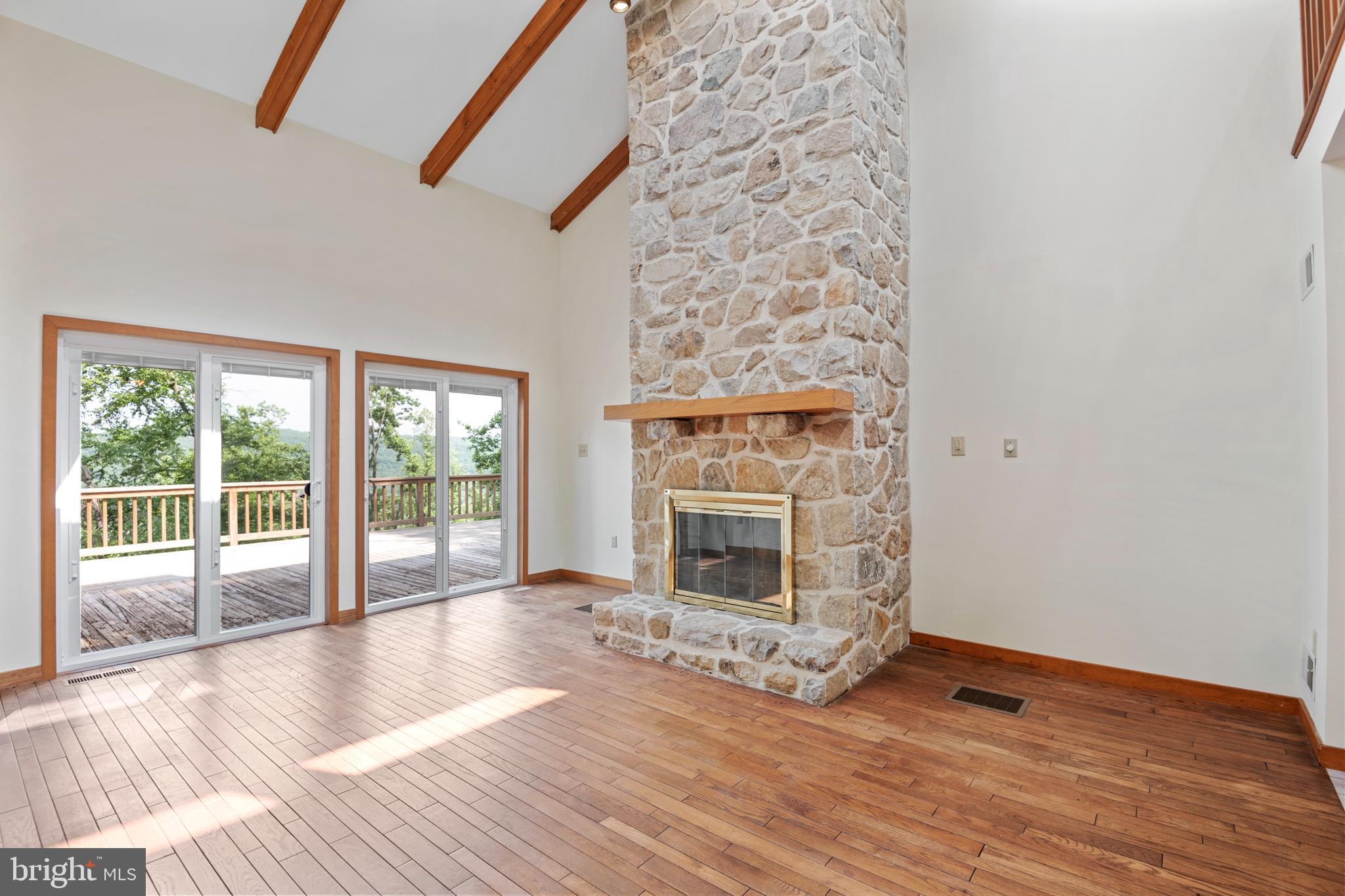 2796 Hill Road Reading, PA 19606 - Photo 4 of 56