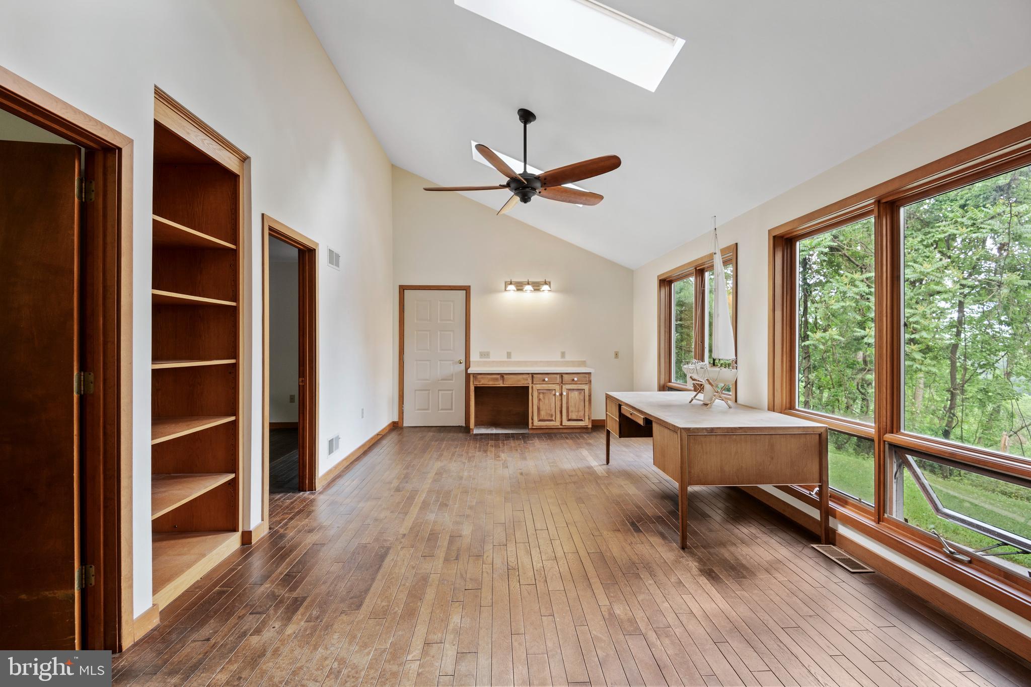 2796 Hill Road Reading, PA 19606 - Photo 34 of 56