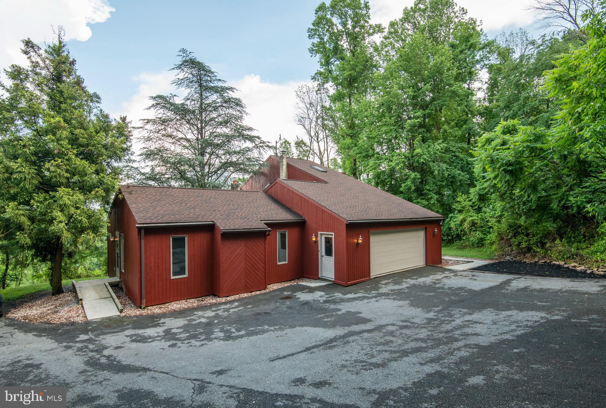 2796 Hill Road Reading, PA 19606 - Photo 52 of 56