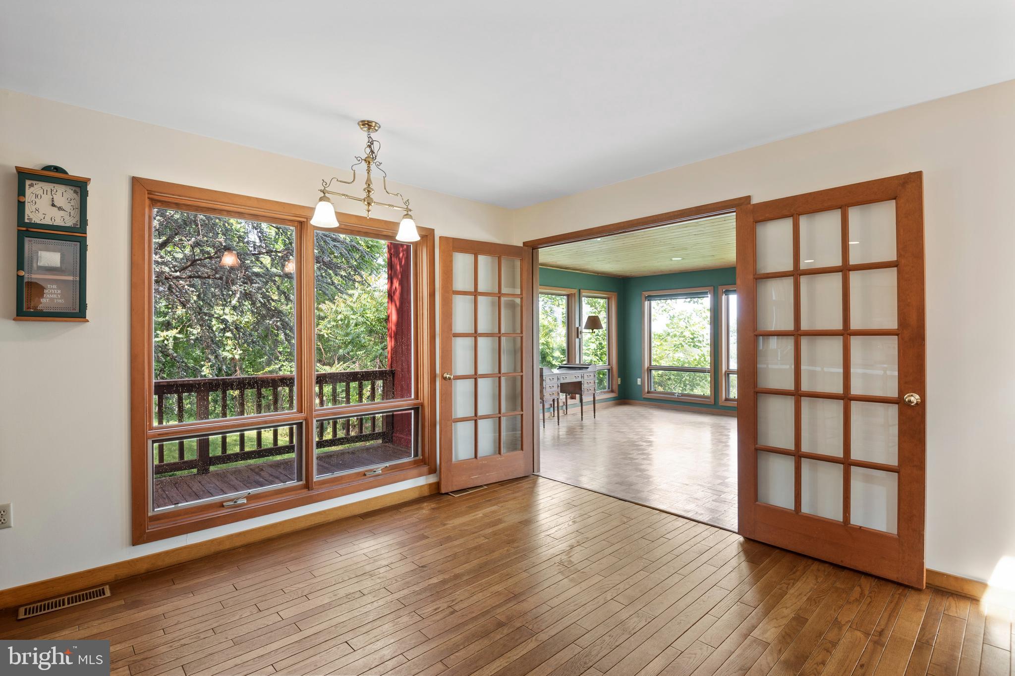 2796 Hill Road Reading, PA 19606 - Photo 10 of 56