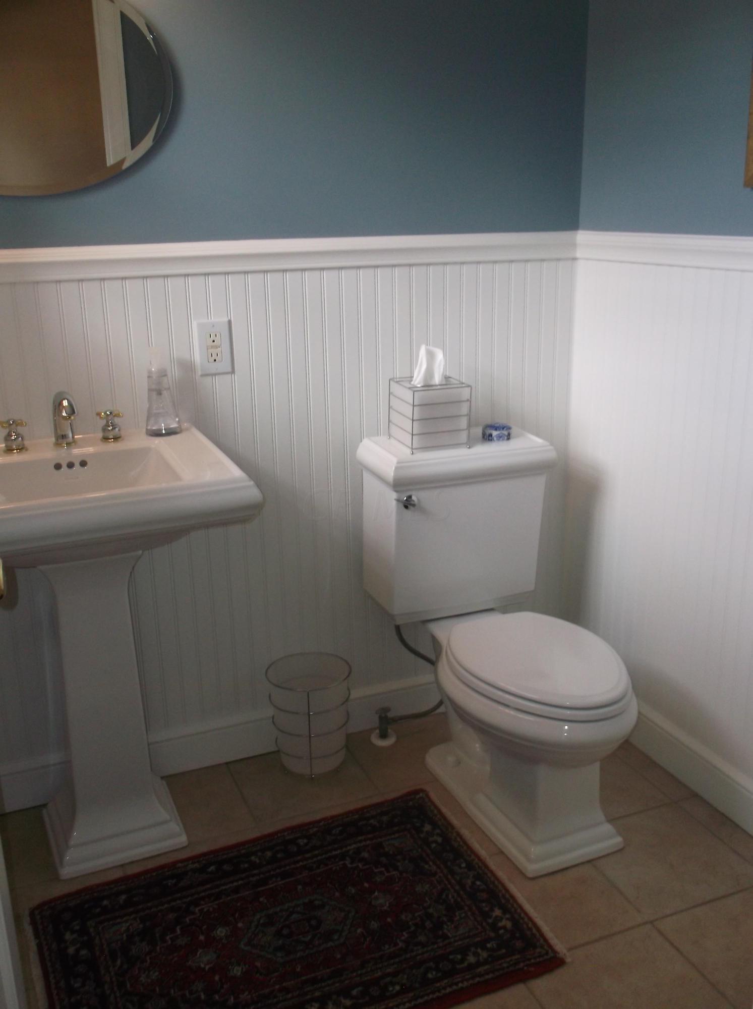 2627 Andover Road Columbus, OH 43221 - Photo 17 of 39