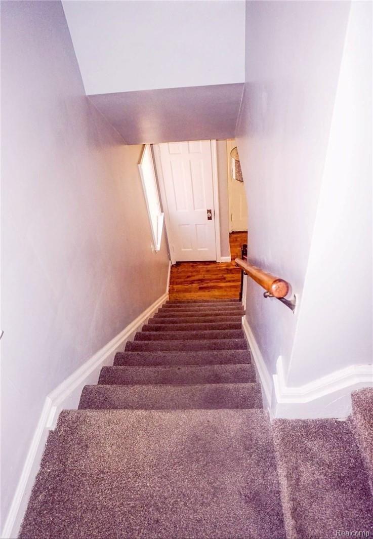18019 Rutherford Street Detroit, MI 48235 - Photo 4 of 25 Stairs UpDown.jpg