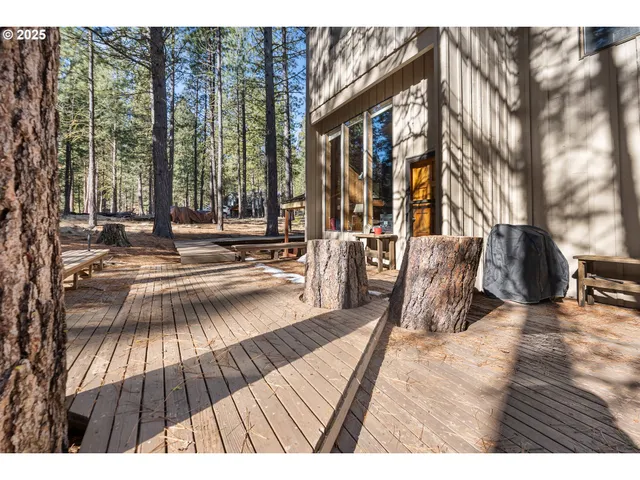 $299,999 | 70780 Bitter Root, Sisters, OR 97759