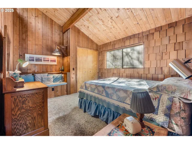 $299,999 | 70780 Bitter Root, Sisters, OR 97759